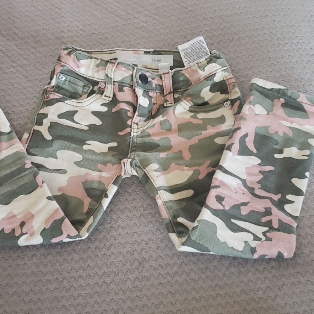 Signature Levi Strauss skinny camo jeans